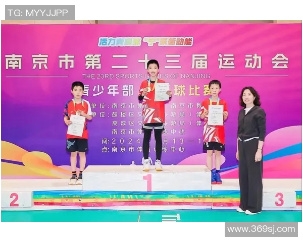 南京羽毛球队在钻石联赛中的精彩表现与实力分析