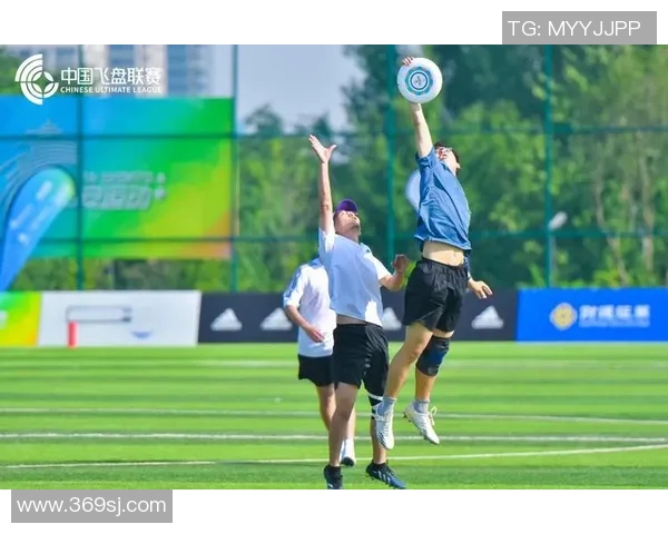 西安飞盘队快攻战术解析与实战应用探讨